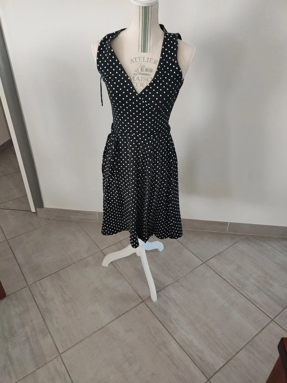 Robe femme taille 38 cache cache